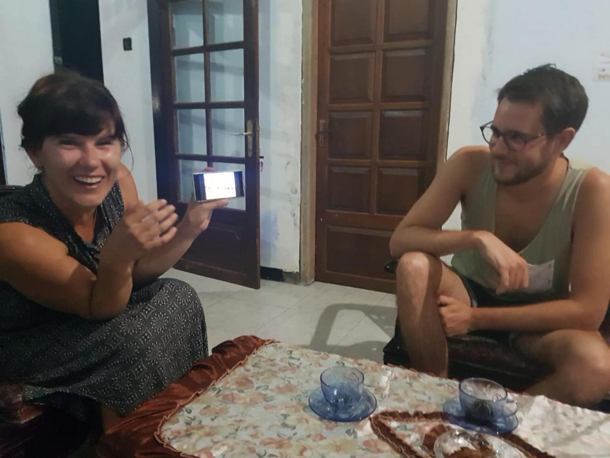 Agus Hidden Homestay - Banjar Sweet Village Баньюванги Экстерьер фото